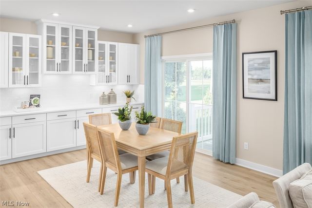 6251 Cherry Blossom Circle NW, Lehigh Twp, OH 44720