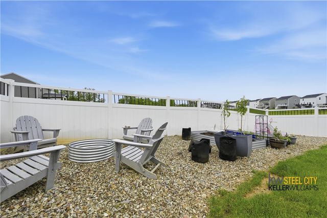 345 Arden Dr, Lancaster Twp, PA 16037