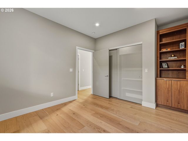 517 Ne PROVINCE Dr, Camas, WA 98607