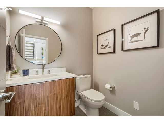 517 Ne PROVINCE Dr, Camas, WA 98607