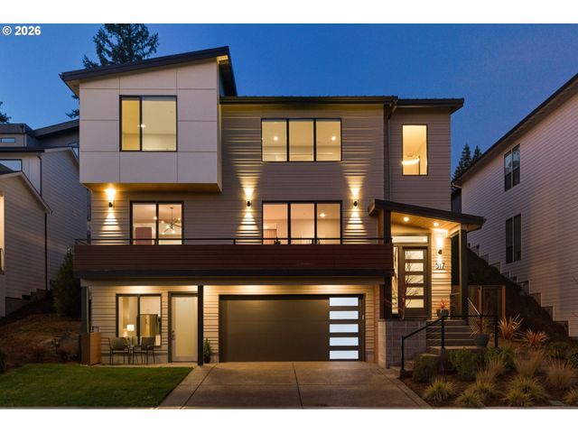 517 Ne PROVINCE Dr, Camas, WA 98607