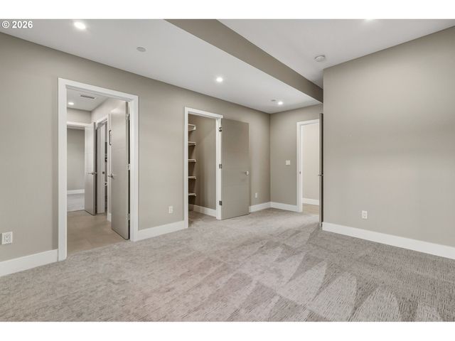 517 Ne PROVINCE Dr, Camas, WA 98607