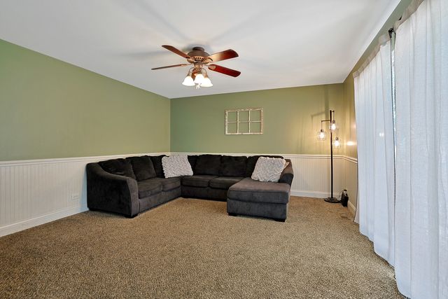 710 Cimarron Drive, Cary, IL 60013