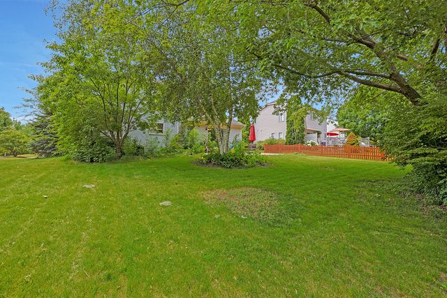 710 Cimarron Drive, Cary, IL 60013