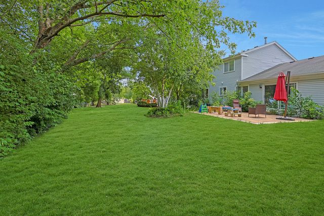 710 Cimarron Drive, Cary, IL 60013