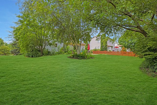 710 Cimarron Drive, Cary, IL 60013