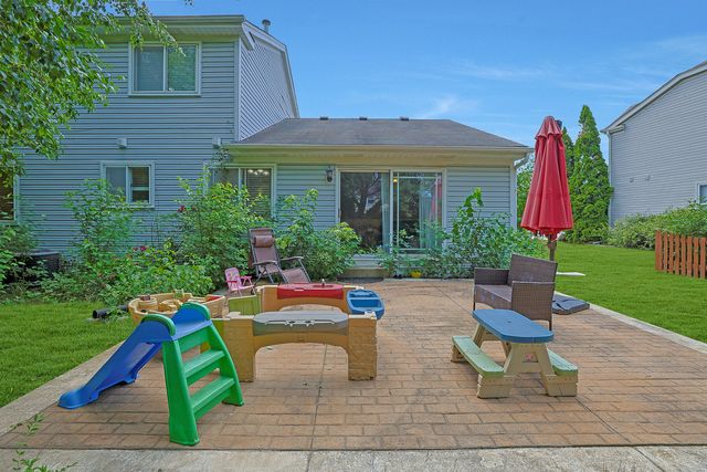 710 Cimarron Drive, Cary, IL 60013