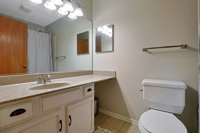 710 Cimarron Drive, Cary, IL 60013