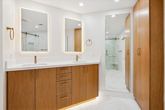 511 SE 5th Ave 1204, Fort Lauderdale, FL 33301