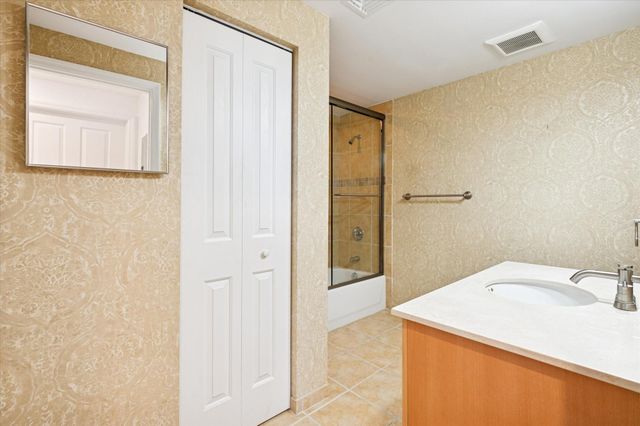 511 SE 5th Ave 1204, Fort Lauderdale, FL 33301