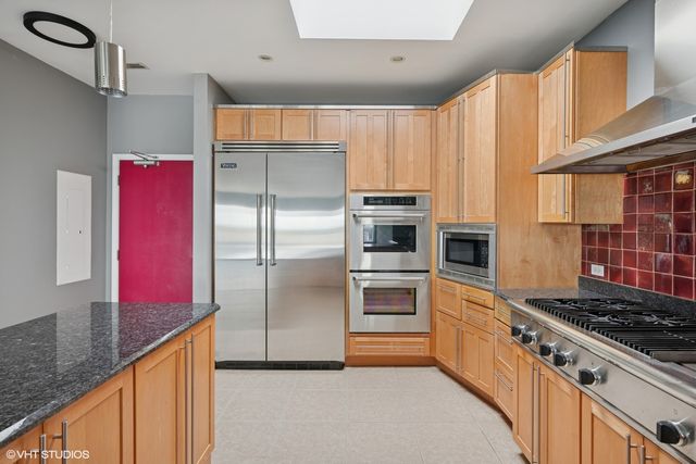1 Renaissance Place 3PH, Palatine, IL 60067