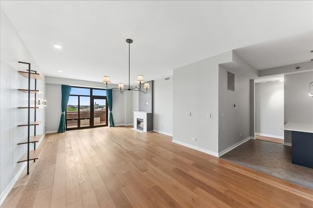 3140 N Sheffield Avenue 709, Chicago, IL 60657