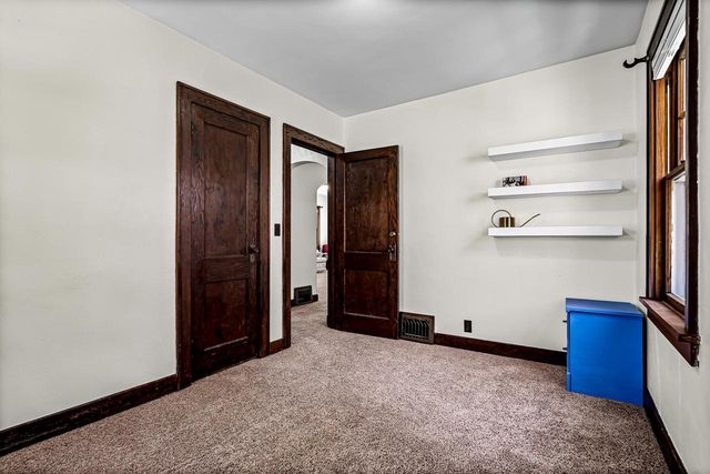 213-215 16th STREET N, La Crosse, WI 54601