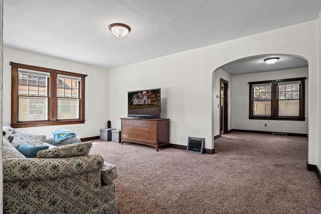 213-215 16th STREET N, La Crosse, WI 54601