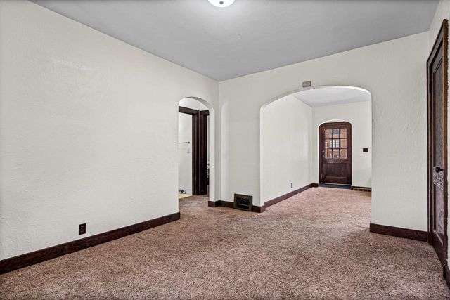 213-215 16th STREET N, La Crosse, WI 54601