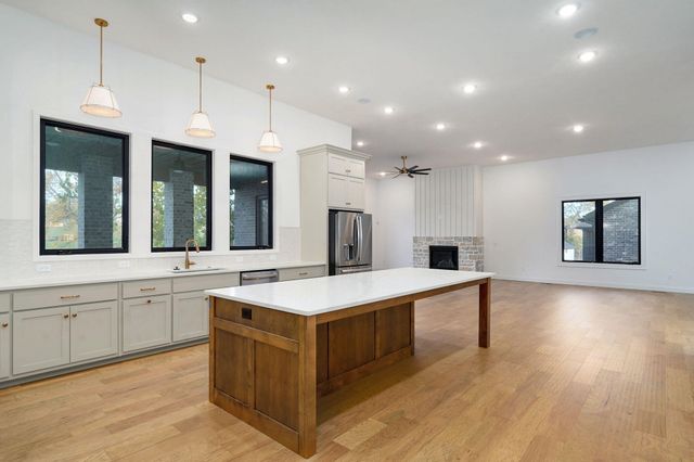 Lot 28 S Dollison Avenue, Springfield, MO 65810