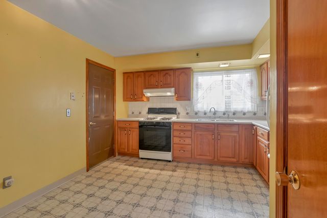 4589 Belfast Drive, Columbus, OH 43227