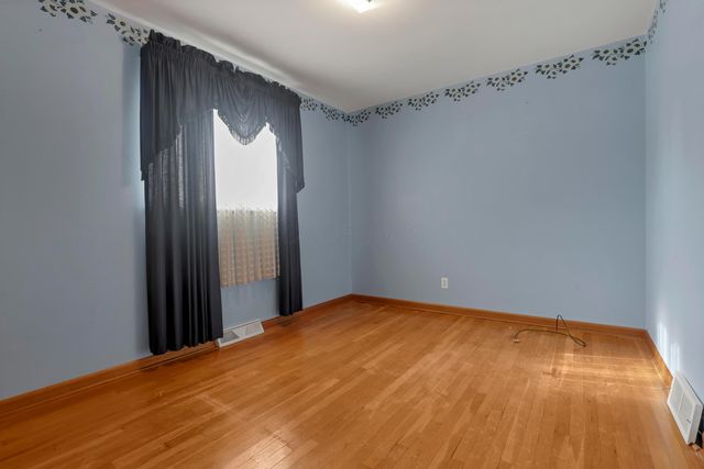 4589 Belfast Drive, Columbus, OH 43227