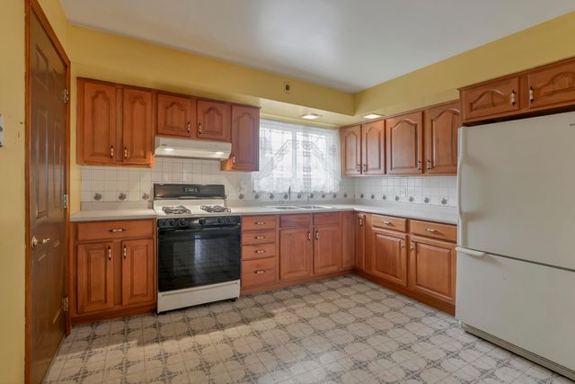 4589 Belfast Drive, Columbus, OH 43227