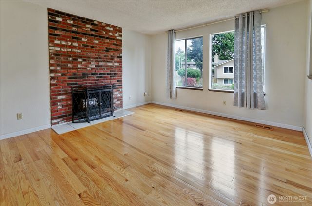 1230 N Newton Street, Tacoma, WA 98406