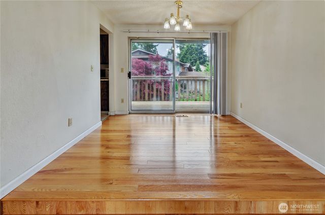 1230 N Newton Street, Tacoma, WA 98406