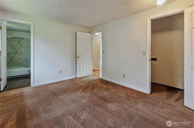 1230 N Newton Street, Tacoma, WA 98406