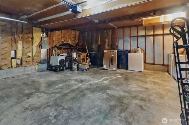 1230 N Newton Street, Tacoma, WA 98406