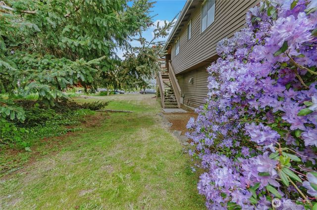 1230 N Newton Street, Tacoma, WA 98406