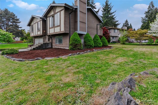 1230 N Newton Street, Tacoma, WA 98406