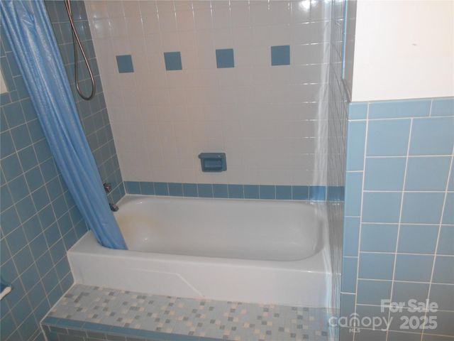 482 Miller Farm Road, Statesville, NC 28625