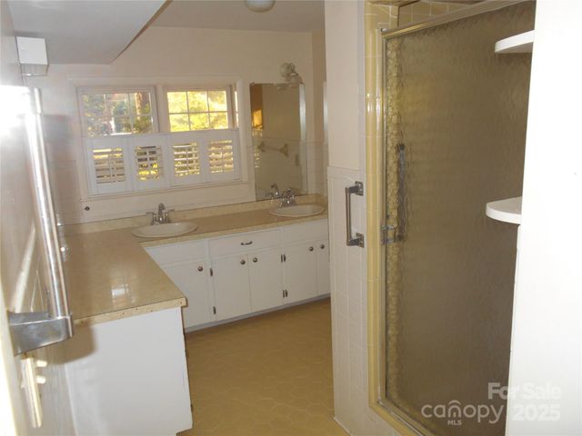 482 Miller Farm Road, Statesville, NC 28625