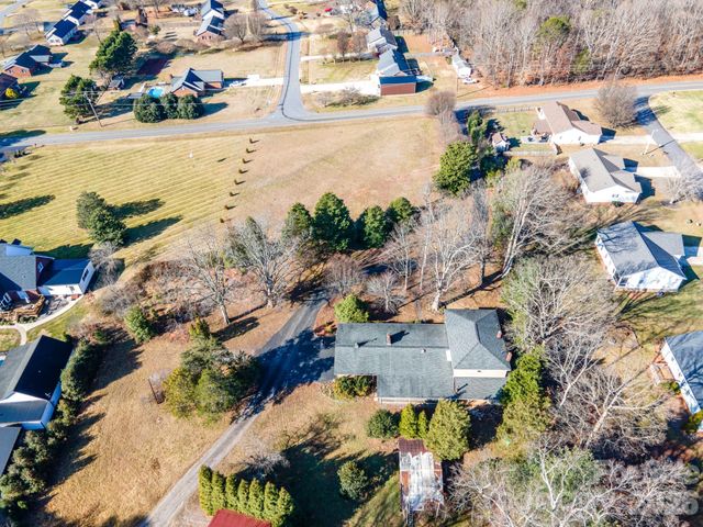 482 Miller Farm Road, Statesville, NC 28625