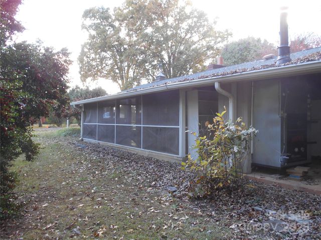 482 Miller Farm Road, Statesville, NC 28625