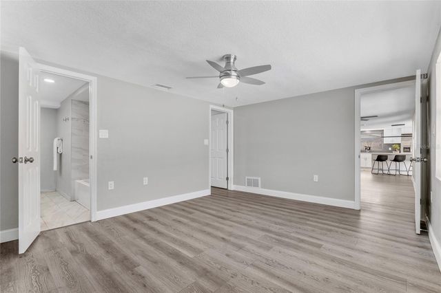 9201 HUNT CLUB LANE, Port Richey, FL 34668