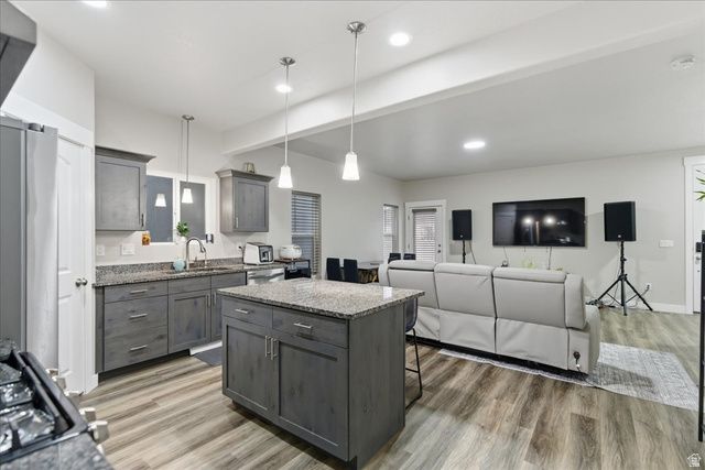 8680 N SHADOW CREEK ALLEY, Eagle Mountain, UT 84005