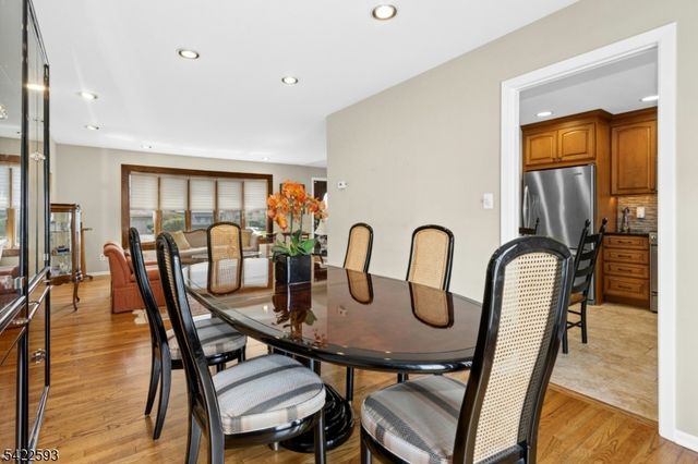 46 SURREY ROAD, Clark Twp., NJ 07066