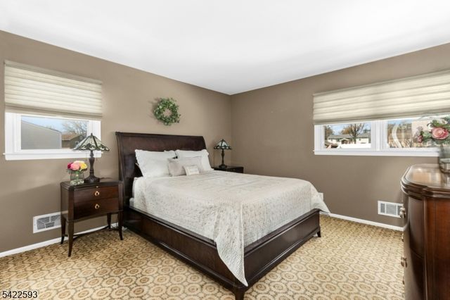 46 SURREY ROAD, Clark Twp., NJ 07066