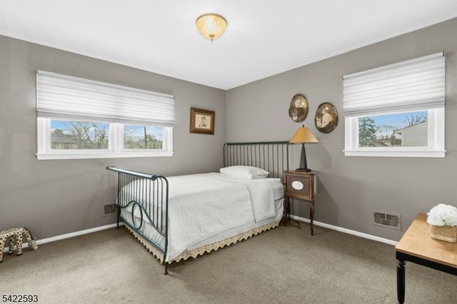 46 SURREY ROAD, Clark Twp., NJ 07066