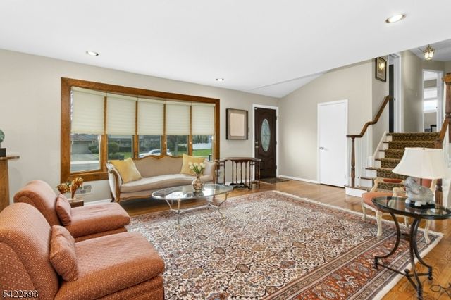 46 SURREY ROAD, Clark Twp., NJ 07066