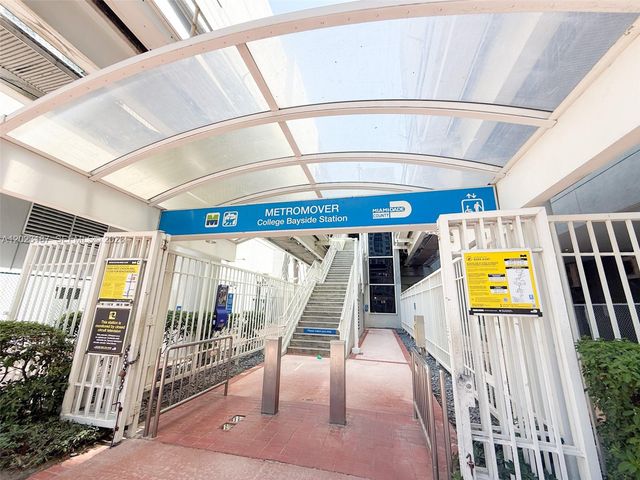 234 NE 3rd St 1108, Miami, FL 33132