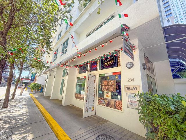 234 NE 3rd St 1108, Miami, FL 33132