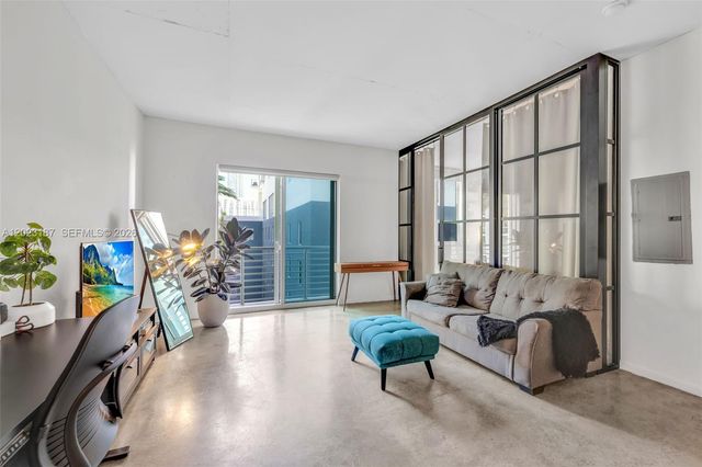 234 NE 3rd St 1108, Miami, FL 33132