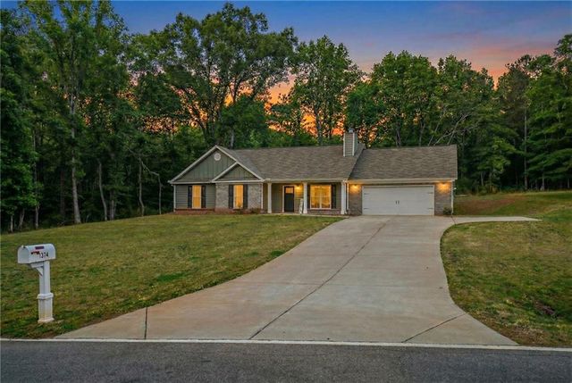 1374 Hardigree Road, Winder, GA 30680