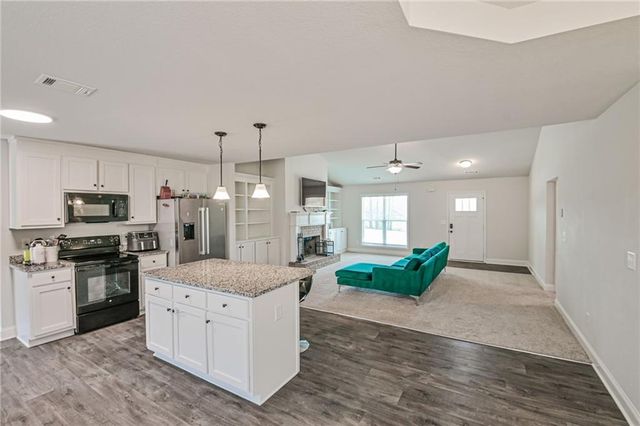 1374 Hardigree Road, Winder, GA 30680