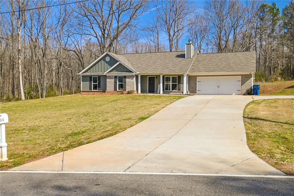 1374 Hardigree Road, Winder, GA 30680