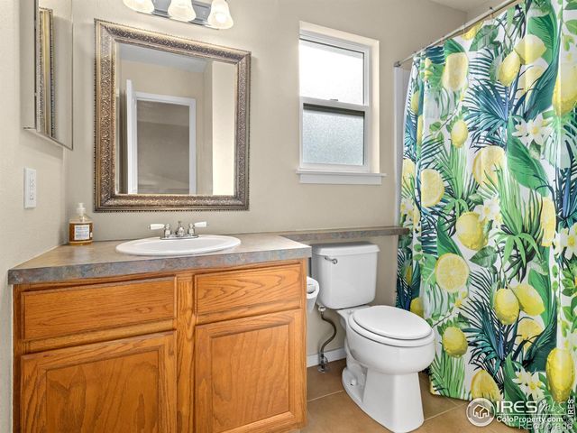 3644 Oakwood Drive, Longmont, CO 80503