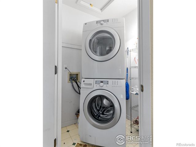 3644 Oakwood Drive, Longmont, CO 80503