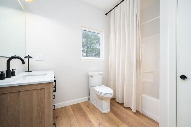 13467 Center, Traverse City, MI 49686