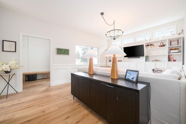 13467 Center, Traverse City, MI 49686