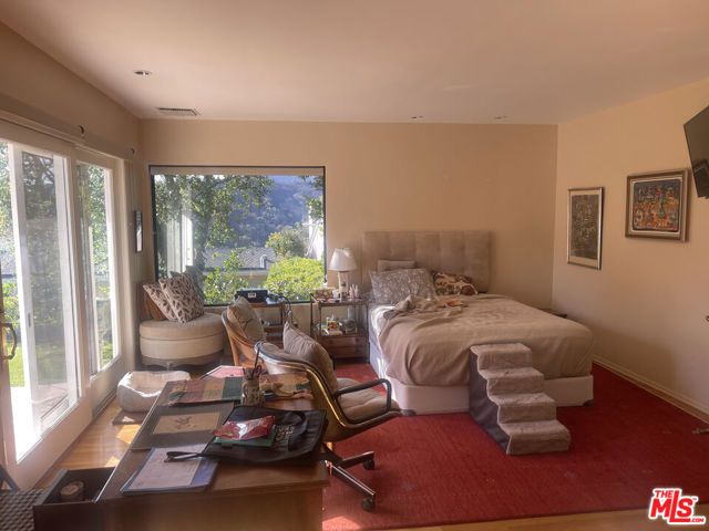 2027 Westridge Road, Los Angeles, CA 90049